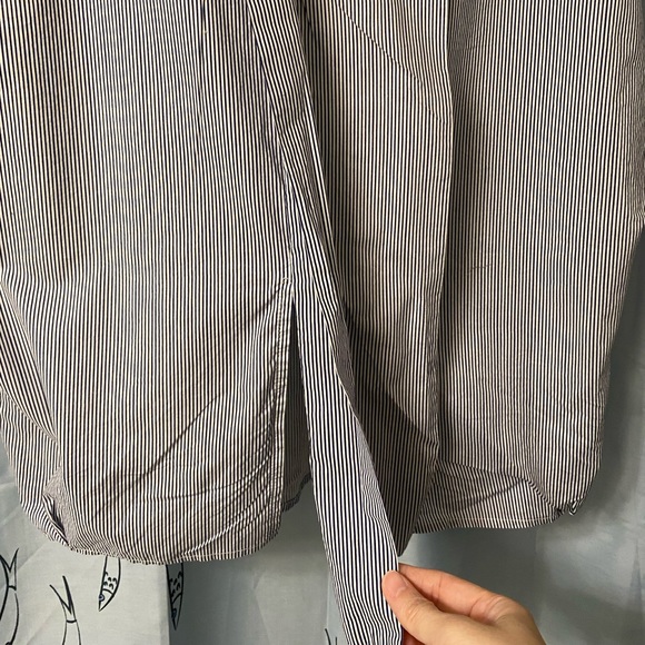 Oversized woman blouses (3 for $30) - Picture 5 of 6